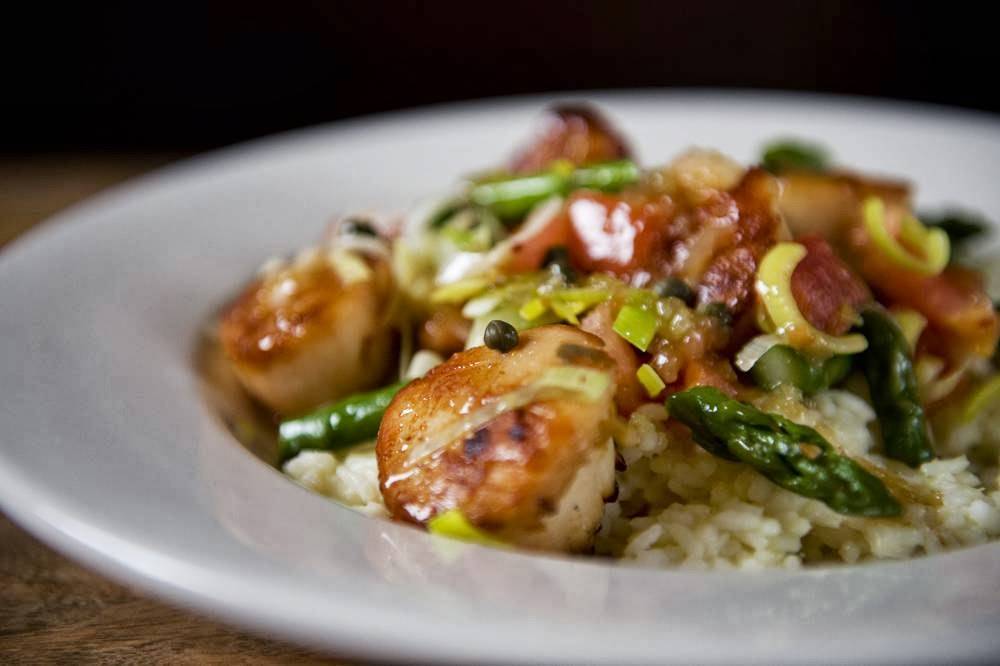 Fiorellas Cucina | restaurant | 187 North St, Newton, MA 02460, USA | 6179699990 OR +1 617-969-9990