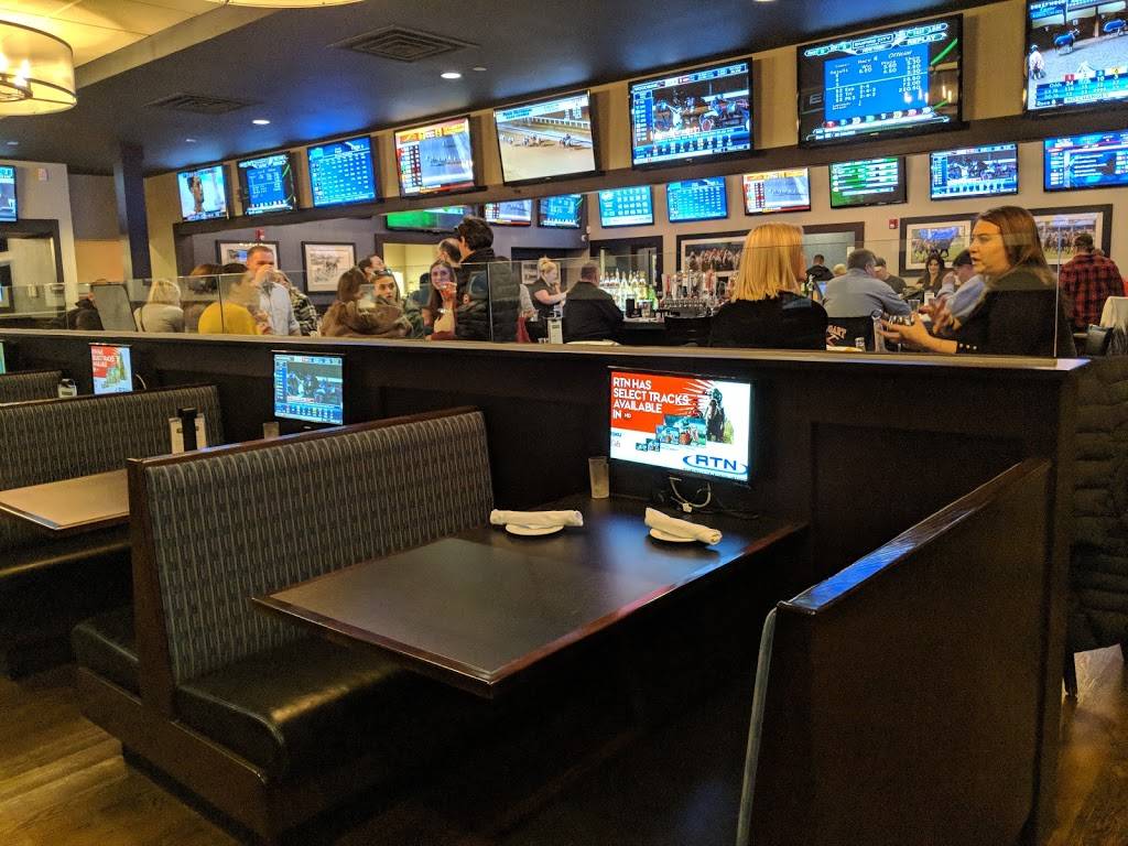 McLoones Clubhouse Pub | restaurant | 150 US-206, Hillsborough Township, NJ 08844, USA | 9087042187 OR +1 908-704-2187