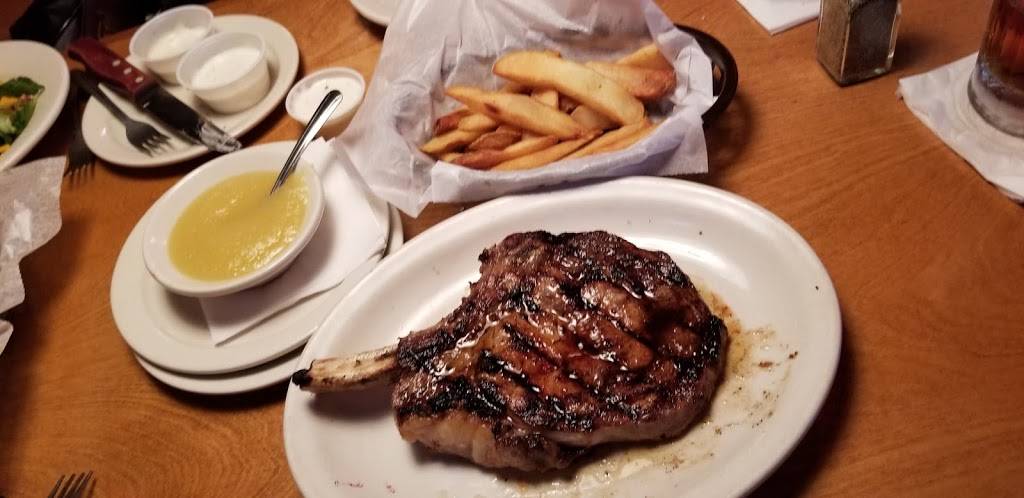 Texas Roadhouse | restaurant | 2457 S Hwy 27, Clermont, FL 34711, USA | 3522424441 OR +1 352-242-4441