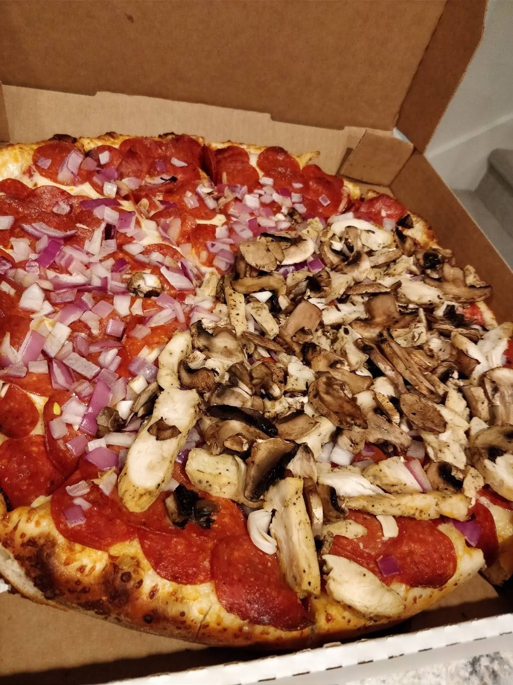 First Class Pizza | restaurant | 45 Auto Center Dr, Foothill Ranch, CA 92610, USA | 9493806377 OR +1 949-380-6377