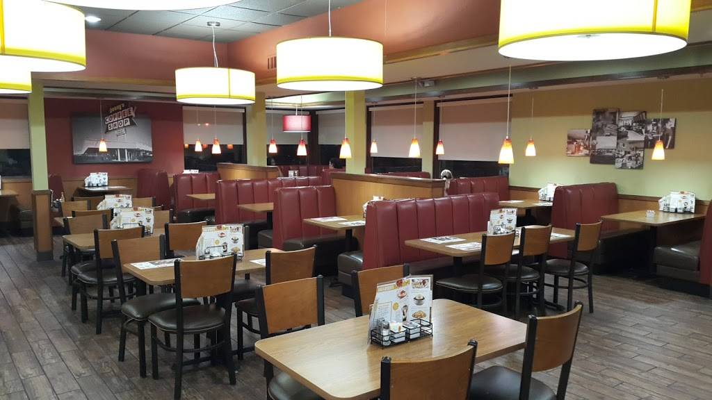 Dennys | restaurant | 63960 20th Ave, North Palm Springs, CA 92258, USA | 7602511052 OR +1 760-251-1052