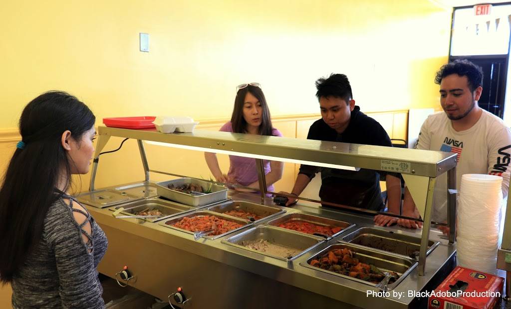 Linas Filipino Marketplace | restaurant | 10 Tyler Creek Plaza, Elgin, IL 60123, USA | 6308838389 OR +1 630-883-8389