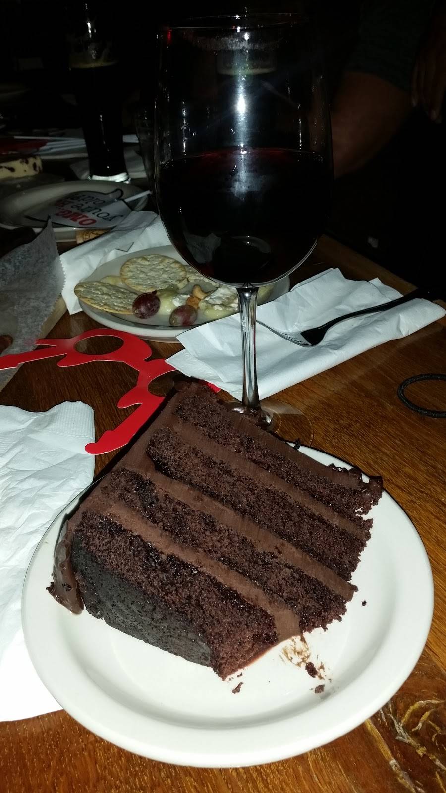 Chelsea Wine Bar | restaurant | 4106 E NASA Pkwy f, El Lago, TX 77586, USA | 2813265282 OR +1 281-326-5282