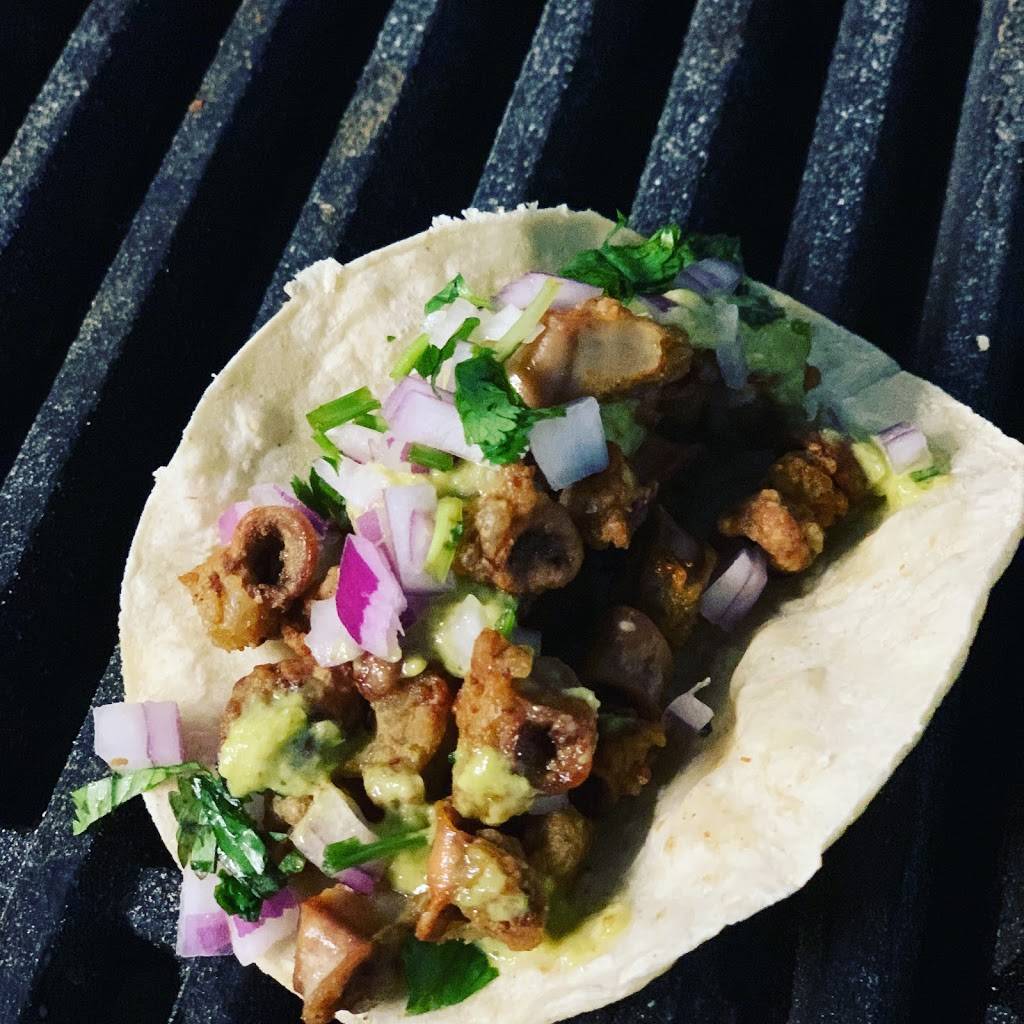 Los Suavecitos LLC | restaurant | Parking lot, 1812 35th St, Denver, CO 80216, USA | 7208419725 OR +1 720-841-9725