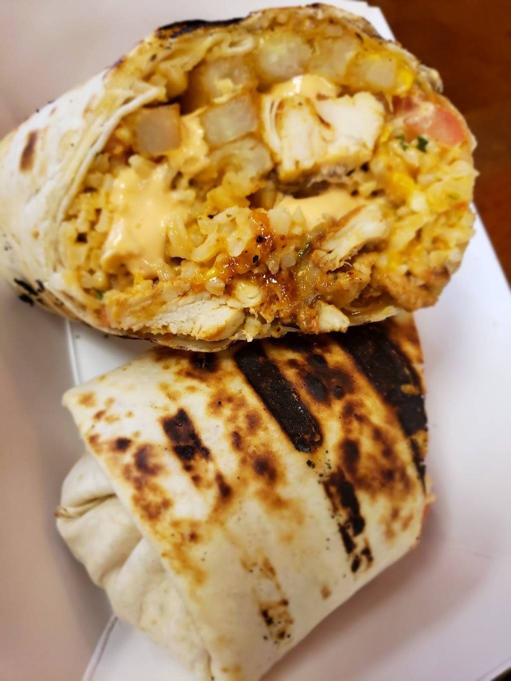 Bells Kitchen And Smokehouse | restaurant | 976 Hempstead Turnpike, Franklin Square, NY 11010, USA | 5164923557 OR +1 516-492-3557