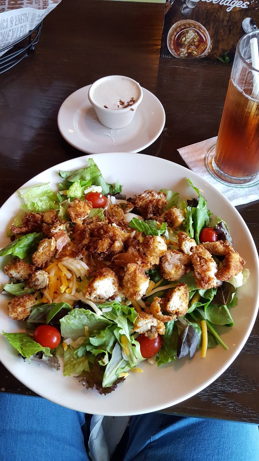 OCharley’s Restaurant & Bar | restaurant | 2126 Henry Tecklenburg Dr, Charleston, SC 29414, USA | 8437639568 OR +1 843-763-9568