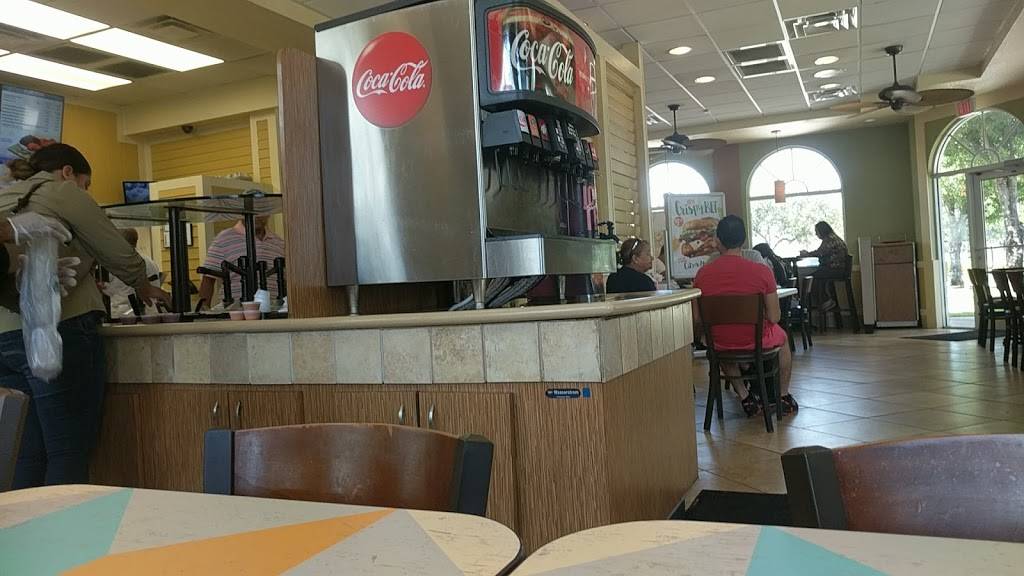 Pollo Tropical | restaurant | 107 FL-7, West Palm Beach, FL 33411, USA | 5617958818 OR +1 561-795-8818