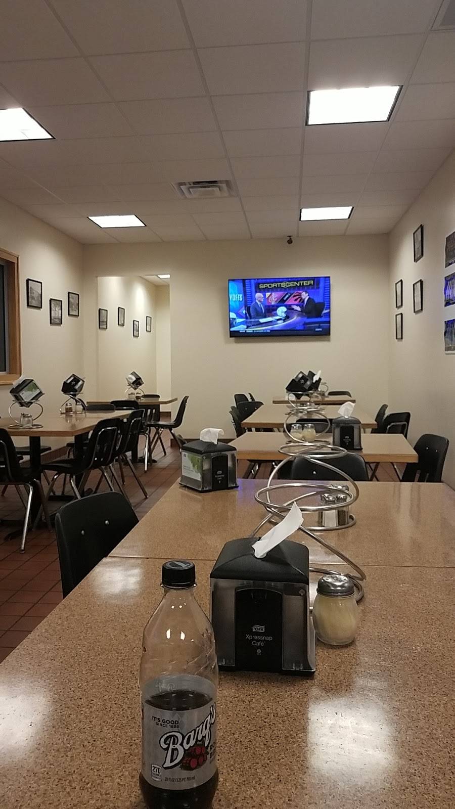 Marks Pizzeria | restaurant | 2263 Walworth-Marion Rd, Walworth, NY 14568, USA | 3159861678 OR +1 315-986-1678