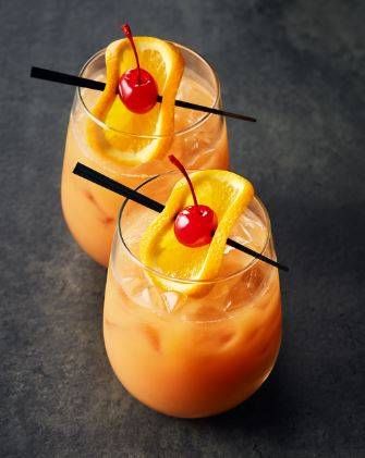 Shoeless Joe’s Sports Grill | restaurant | 820 Kingston Rd, Pickering, ON L1V 1A9, Canada | 9054200002 OR +1 905-420-0002