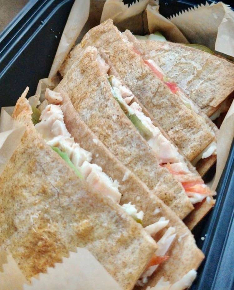 Canna Cafe Chicago West | restaurant | 205 Main St, Bensenville, IL 60106, USA | 6309236022 OR +1 630-923-6022