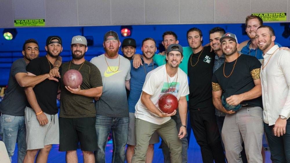 Homestead Bowl & The X Bar | night club | 20990 Homestead Rd, Cupertino, CA 95014, USA | 4082555700 OR +1 408-255-5700