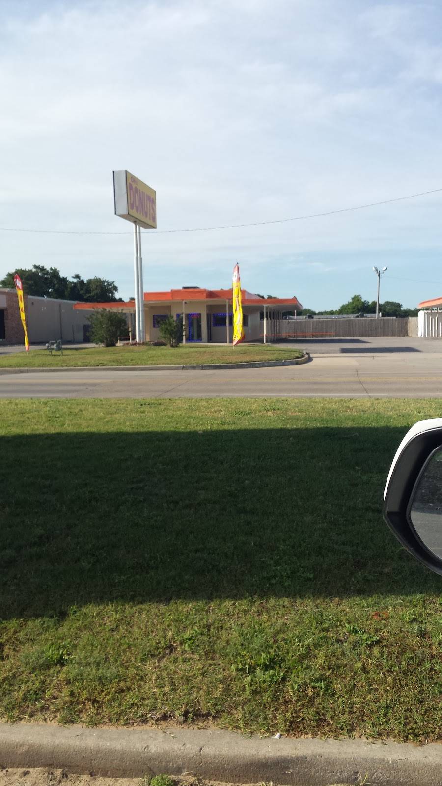 Oh Donuts | restaurant | 4950, 7920 NW 23rd St, Bethany, OK 73008, USA | 4054983233 OR +1 405-498-3233