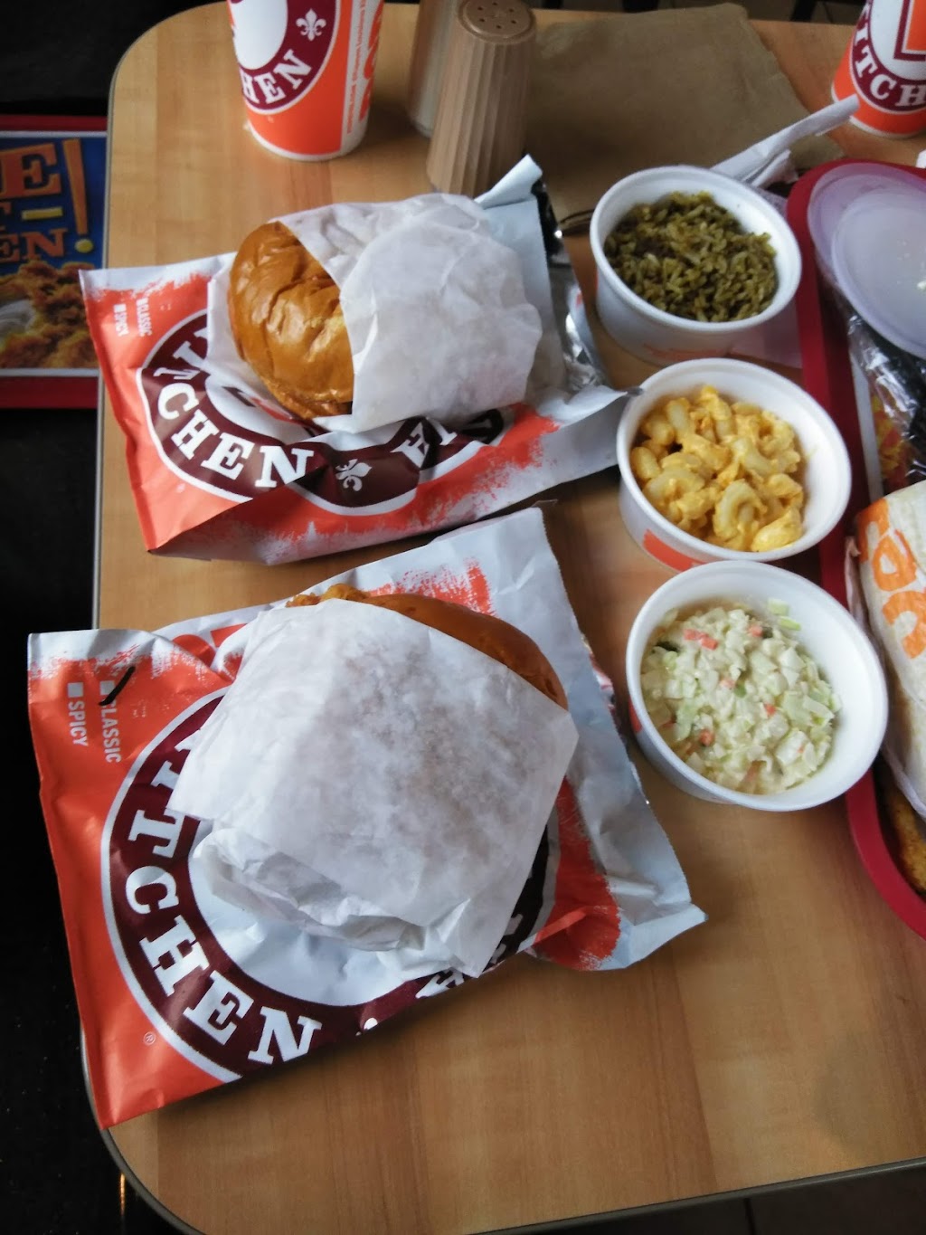Popeyes Louisiana Kitchen | restaurant | 1211 N Broadway, Wichita, KS 67214, USA | 3162694322 OR +1 316-269-4322