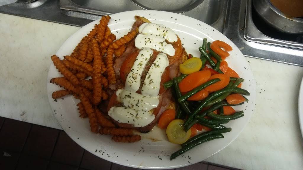 Chester Diner | restaurant | 67 Brookside Ave, Chester, NY 10918, USA | 8454694488 OR +1 845-469-4488