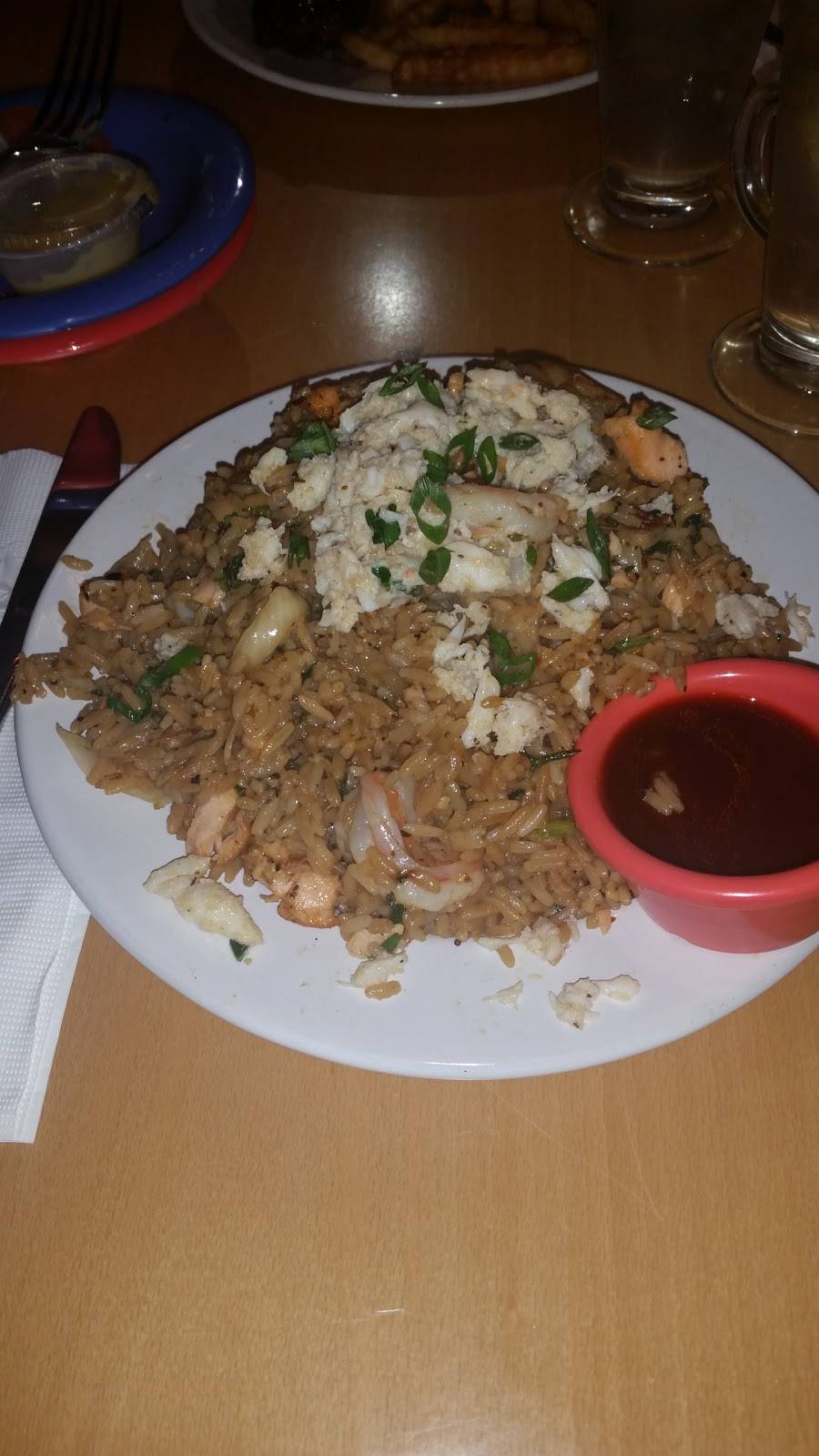 Joyces Lulu Bang Burgers & Wangs | restaurant | 310 S 48th St, Philadelphia, PA 19143, USA | 2674174008 OR +1 267-417-4008