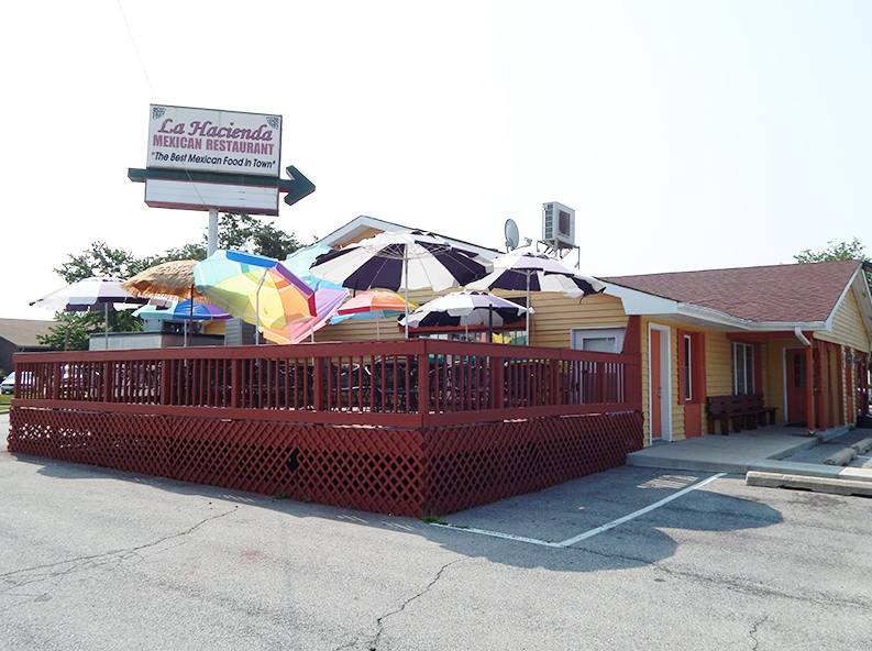 La Hacienda Mexican Restaurant | restaurant | 6825 Graham Rd, Indianapolis, IN 46220, USA | 3175772689 OR +1 317-577-2689