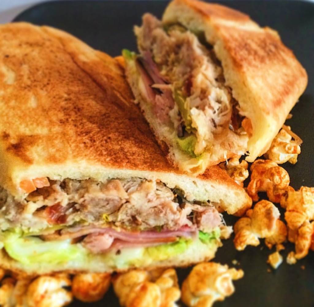 Barnyard Cheese Shop | meal takeaway | 168 Avenue B, New York, NY 10009, USA | 2126742276 OR +1 212-674-2276