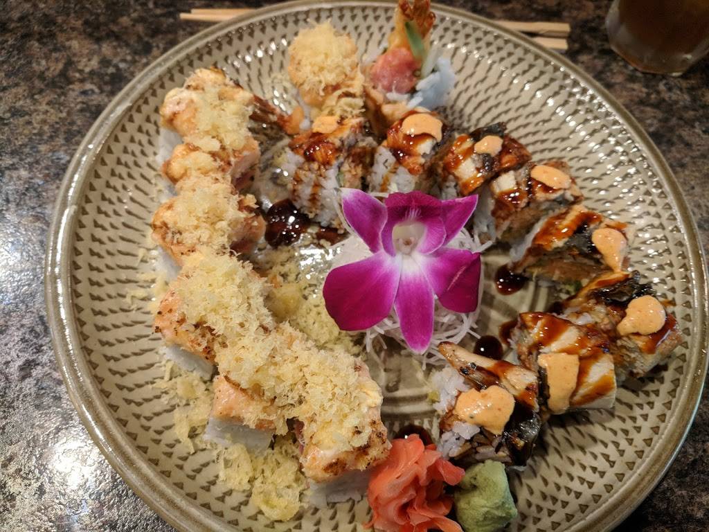 Sushiya | restaurant | 745 Community Dr # A, North Liberty, IA 52317, USA | 3196266666 OR +1 319-626-6666