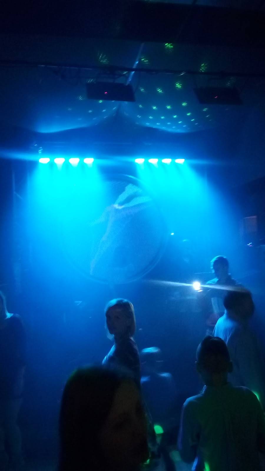 Vernissage Restaurant | night club | 111 Wagaraw Rd, Hawthorne, NJ 07506, USA | 9734235808 OR +1 973-423-5808