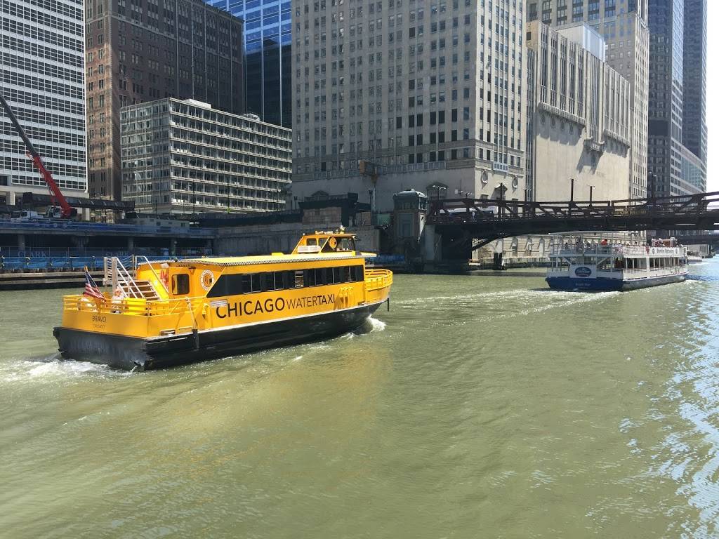 The Landing Chicago | restaurant | 100 N Riverside Plaza, Chicago, IL 60606, USA | 3125442528 OR +1 312-544-2528