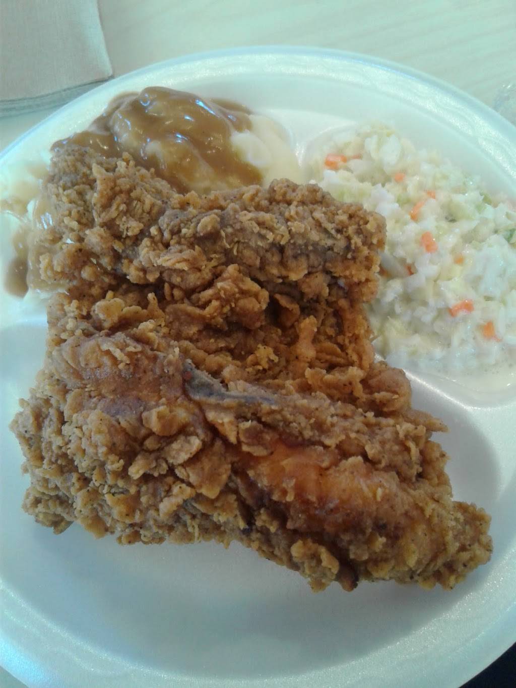 KFC | restaurant | 209 E, CA-1, Long Beach, CA 90806, USA | 5625996218 OR +1 562-599-6218