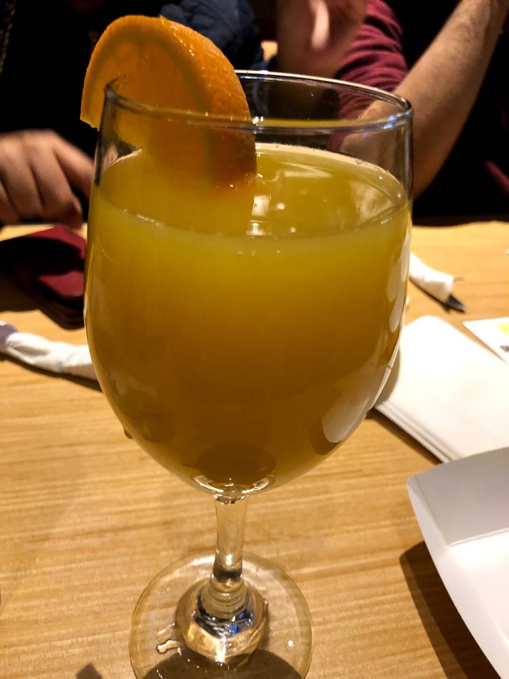 Buffalo Wild Wings | meal takeaway | 2219 NW, NE Allie Ave #1440, Hillsboro, OR 97124, USA | 5036459424 OR +1 503-645-9424