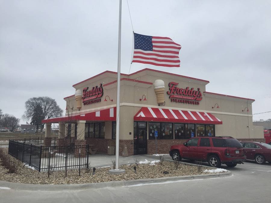 Freddys Frozen Custard & Steakburgers | restaurant | 2046 Sovia Dr, Waterloo, IA 50702, USA | 3192333410 OR +1 319-233-3410