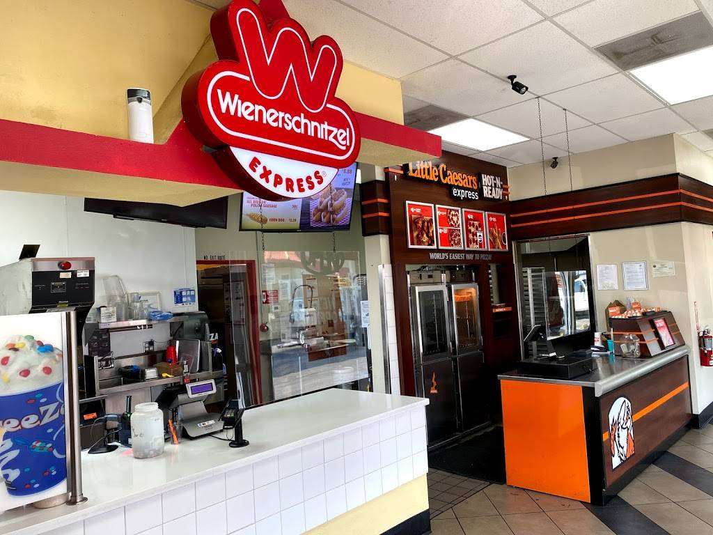 Wienerschnitzel | restaurant | 25712 Ward Dr, Kettleman City, CA 93239, USA | 5593335006 OR +1 559-333-5006