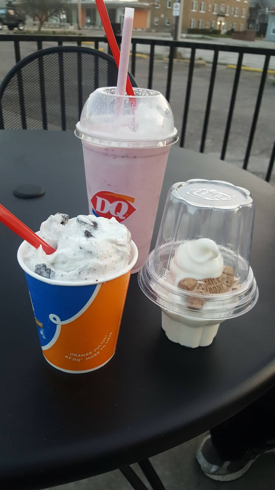 Dairy Queen Grill & Chill | restaurant | 206 W Jackson Blvd, Elkhart, IN 46516, USA | 5742941789 OR +1 574-294-1789