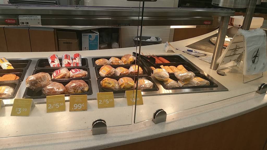 Flying J Travel Center | restaurant | 7425 Bonnie View Rd, Dallas, TX 75241, USA | 9722253566 OR +1 972-225-3566