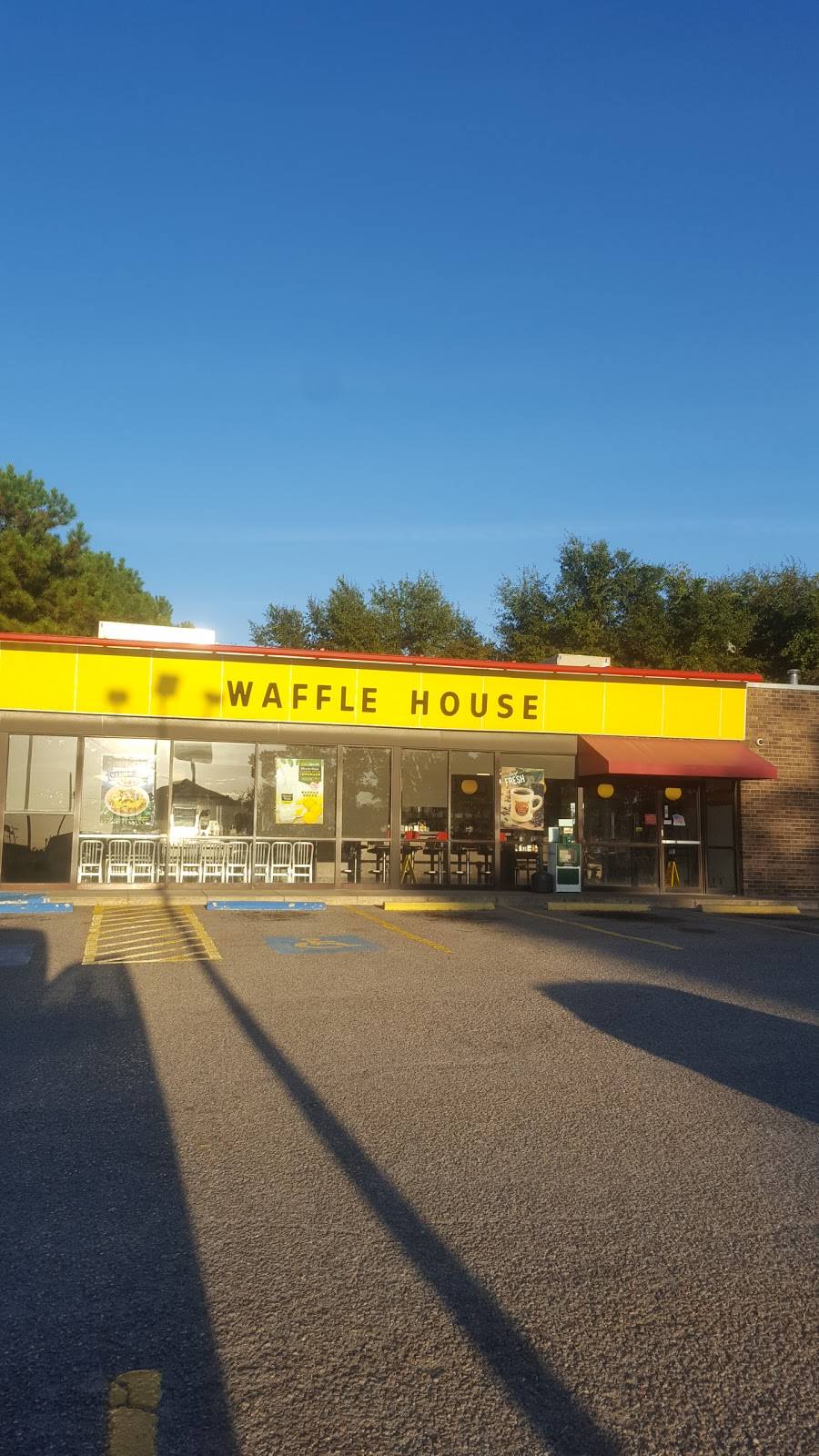 Waffle House | meal takeaway | 3164 Deans Bridge Rd, Augusta, GA 30906, USA | 7067904759 OR +1 706-790-4759