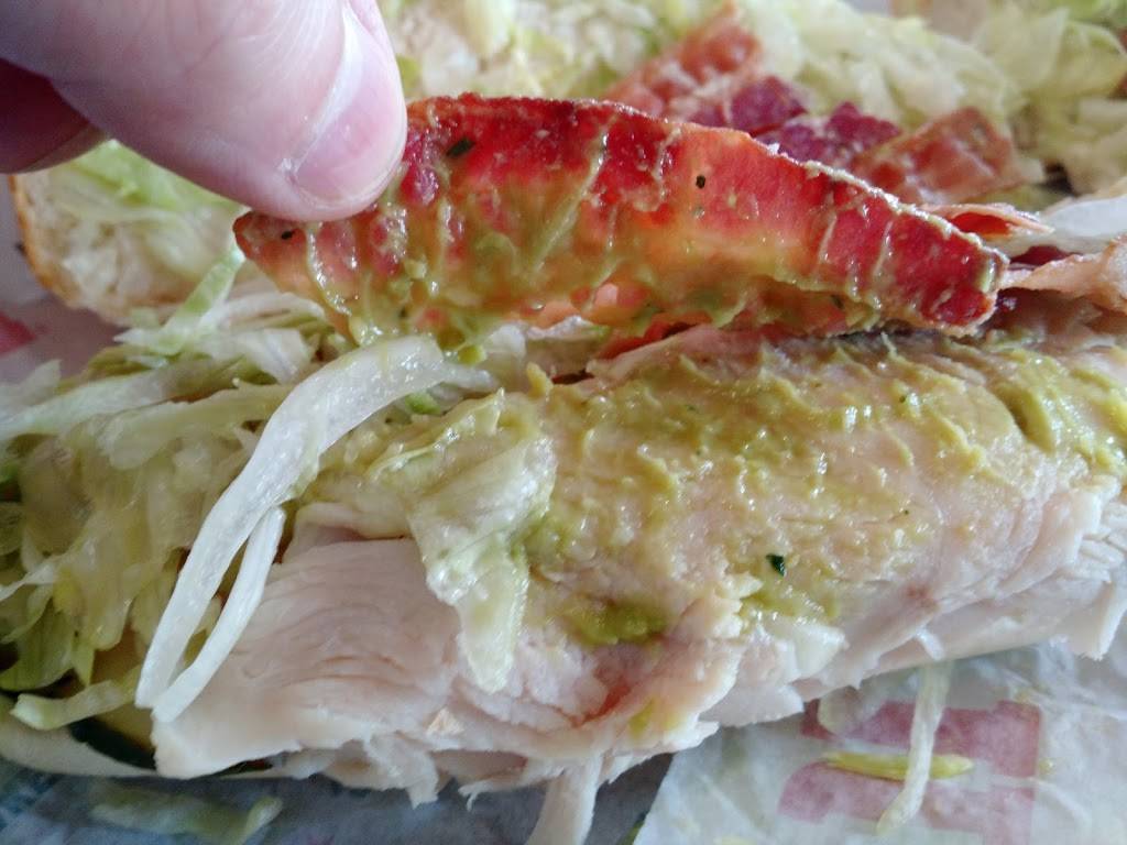 Jimmy Johns | meal delivery | 14 Hilltop Village Center Dr, Eureka, MO 63025, USA | 6365493650 OR +1 636-549-3650