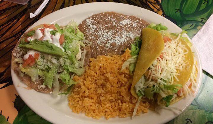Mi Casita Mexican Restaurant | restaurant | 885 Manning Ave #307, Parlier, CA 93648, USA | 5596460440 OR +1 559-646-0440
