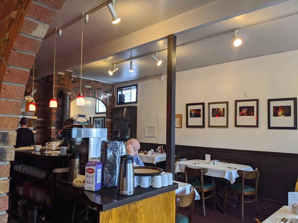 Four Spoons Cafe | restaurant | 850 NW 85th St, Seattle, WA 98117, USA | 2062976384 OR +1 206-297-6384