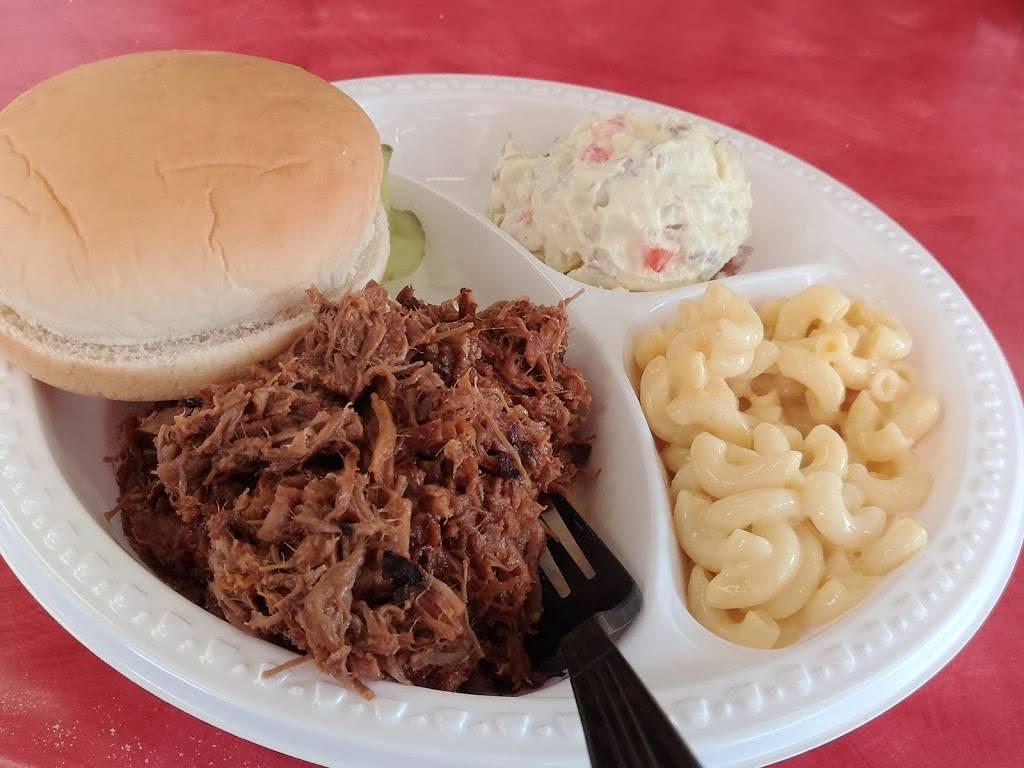 Smokin Bar-B-Que | restaurant | 200 E 5th St, Dayton, OH 45402, USA | 9375869790 OR +1 937-586-9790