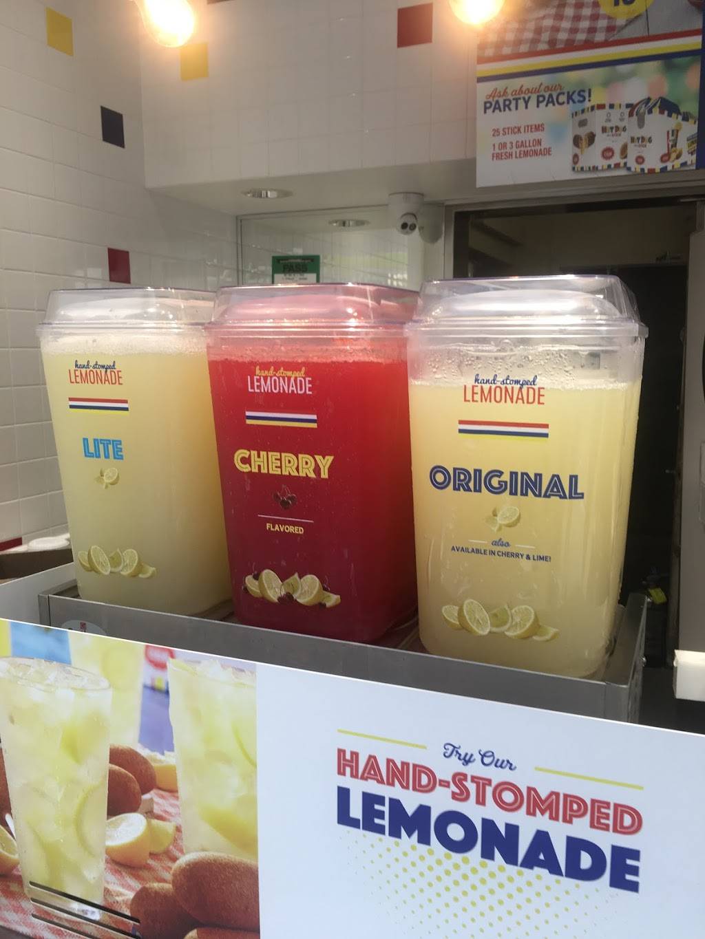 Hot Dog on a Stick | restaurant | 13 Southland Mall, Hayward, CA 94545, USA | 5107825348 OR +1 510-782-5348