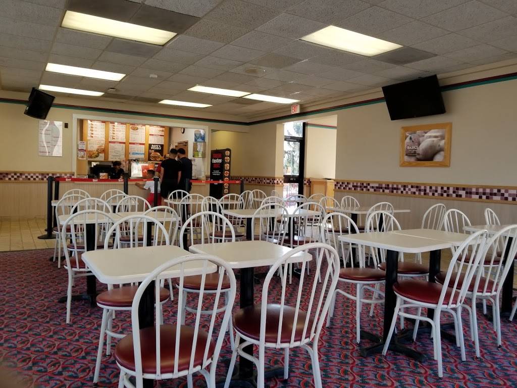 Wendys | restaurant | 8301 Leesburg Pike, Vienna, VA 22182, USA | 7038936025 OR +1 703-893-6025