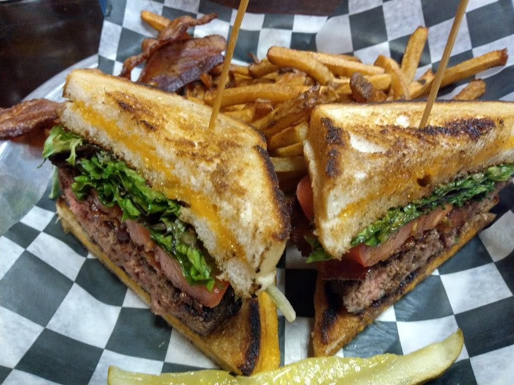 Hobos | restaurant | 213 Main St, Fort Mill, SC 29715, USA | 8035484626 OR +1 803-548-4626