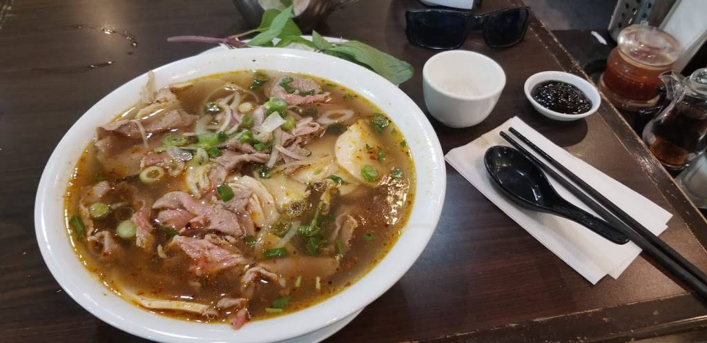 Hanks Tavern | restaurant | 2536 Henry St, Muskegon, MI 49441, USA | 2317606440 OR +1 231-760-6440