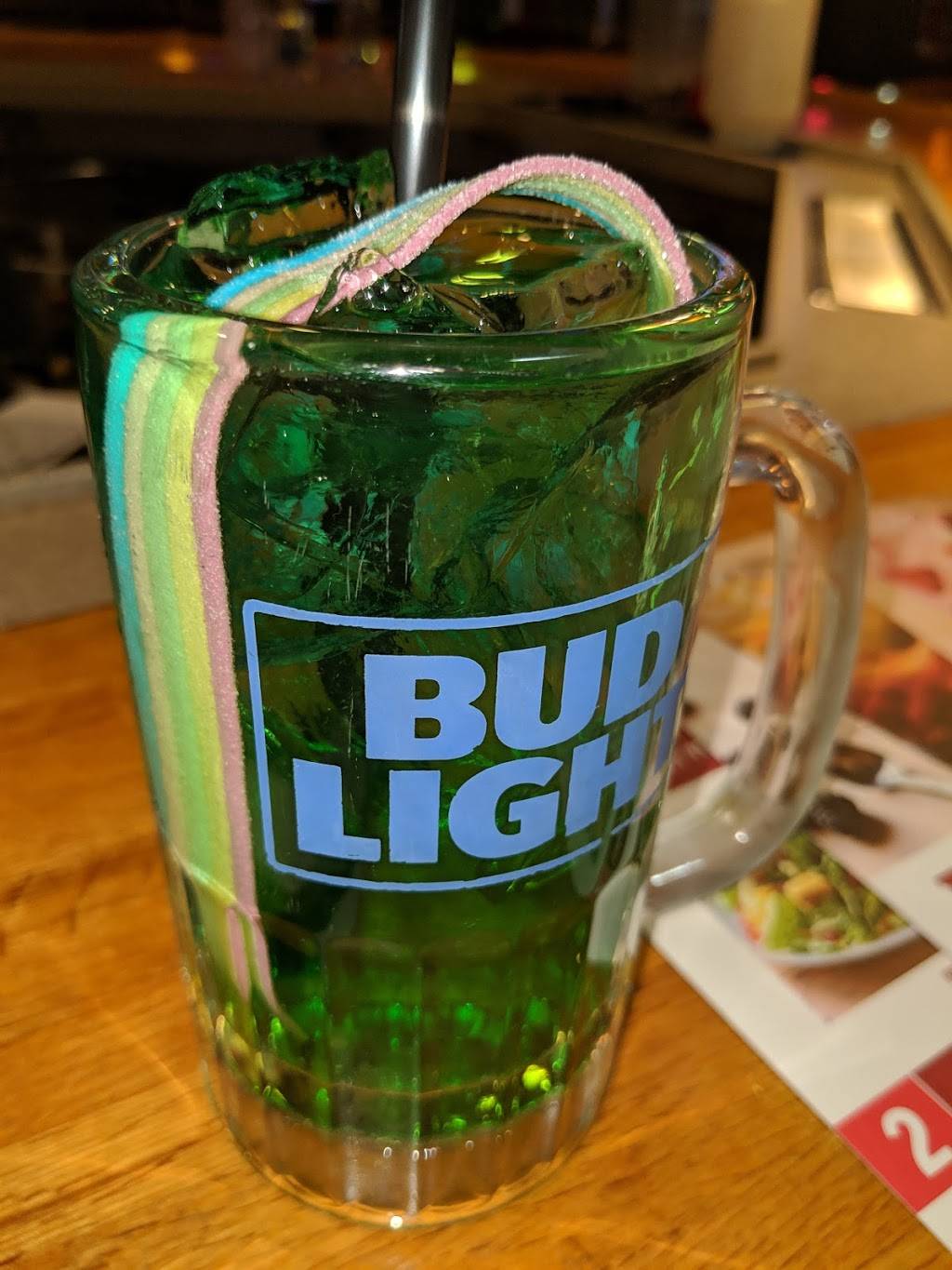 Applebees Grill + Bar | restaurant | 1125 E Main St, Carbondale, IL 62901, USA | 6185295715 OR +1 618-529-5715