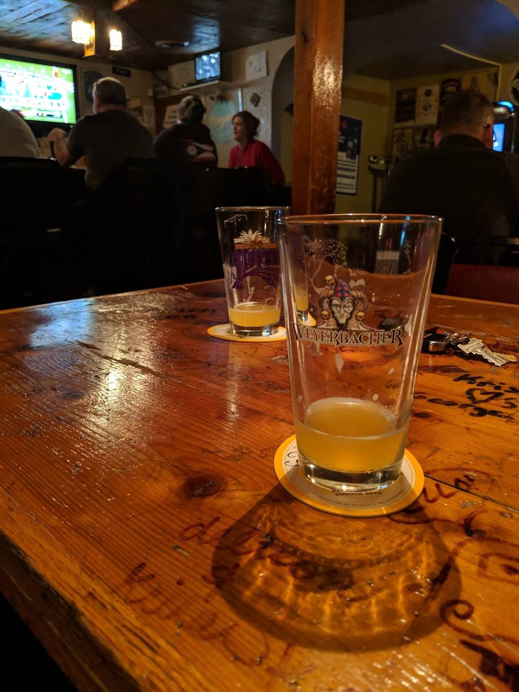 Space Kat | restaurant | 219 W Federal St, Youngstown, OH 44503, USA | 3307469722 OR +1 330-746-9722