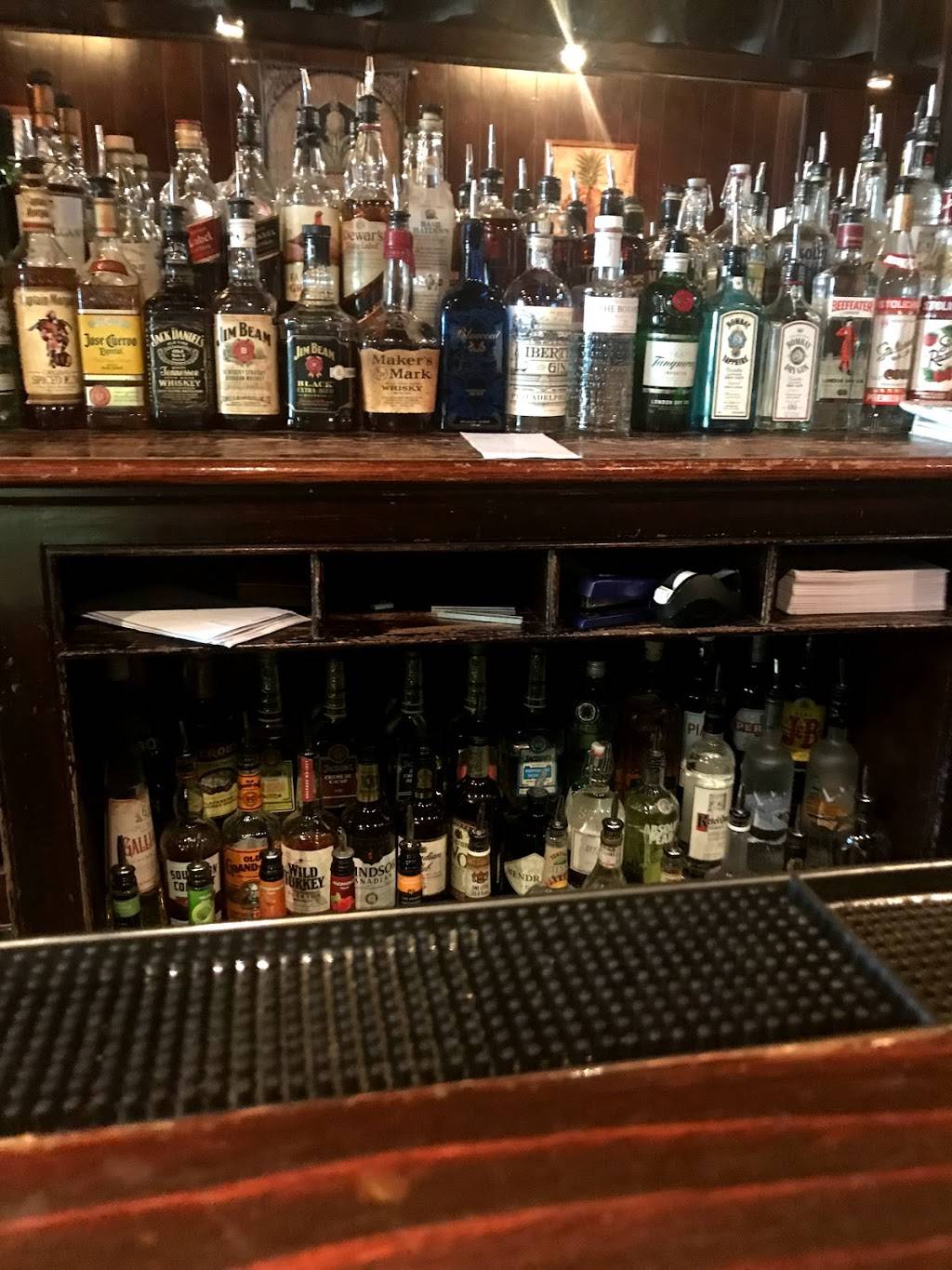 Tavern On the Hill | restaurant | Germantown Ave, Philadelphia, PA 19118, USA | 2152479948 OR +1 215-247-9948