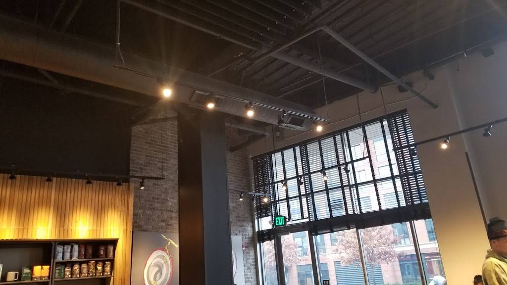 Starbucks | cafe | 2136 N High St, Columbus, OH 43201, USA | 6142992336 OR +1 614-299-2336