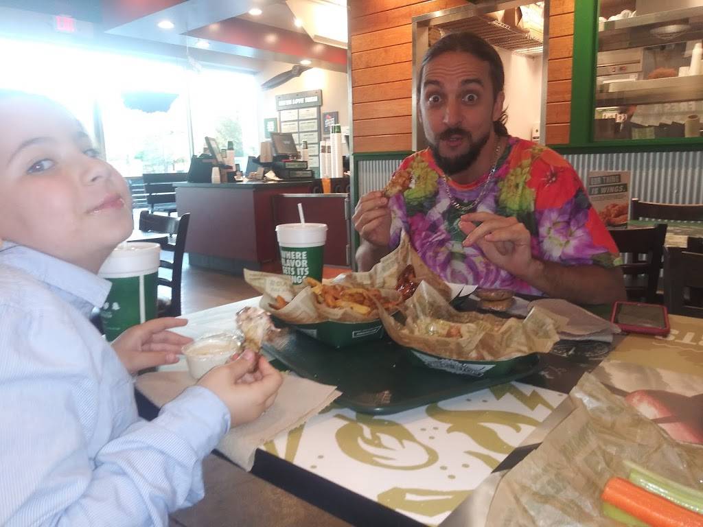 Wingstop | restaurant | 110-120 W Lake Mary Blvd, Sanford, FL 32773, USA | 3213631421 OR +1 321-363-1421