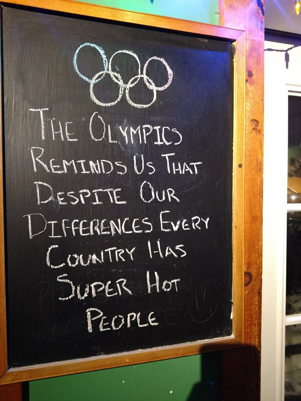 Dover Bar & Grill | restaurant | 319 VT-100, West Dover, VT 05356, USA | 8024642689 OR +1 802-464-2689