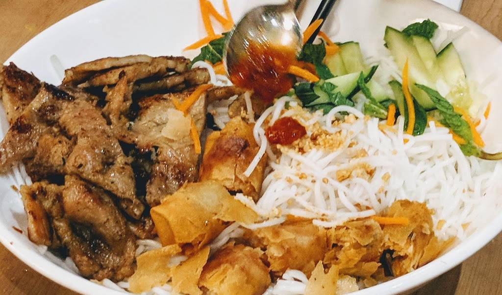 Thuan Kieu | meal delivery | 1275 Highbury Ave N #116, London, ON N5Y 1A8, Canada | 5194557704 OR +1 519-455-7704