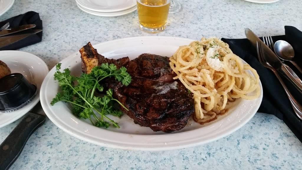 Butler Inn of Pewaukee | restaurant | 742 Glacier Rd, Pewaukee, WI 53072, USA | 2626910840 OR +1 262-691-0840