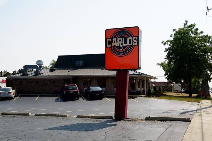 Carlos Mexican Grill 3, Inc. | night club | 282 W Virginia St, Crystal Lake, IL 60014, USA | 8158934487 OR +1 815-893-4487