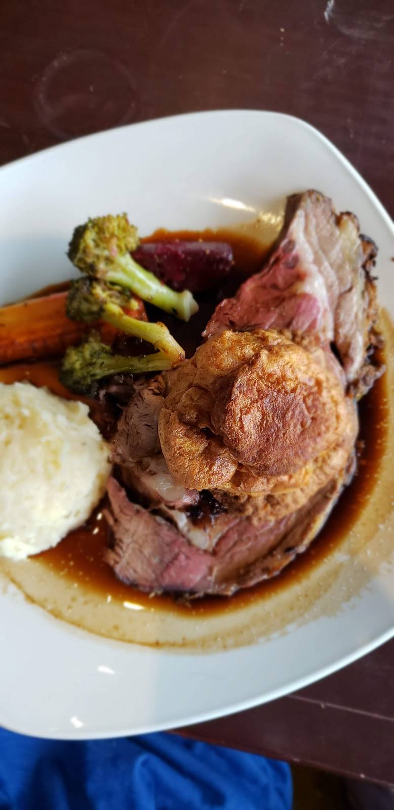 Beacon Harbourside Restaurant | restaurant | 2793 Beacon Blvd, Jordan Station, ON L0R 1S0, Canada | 9055623133 OR +1 905-562-3133