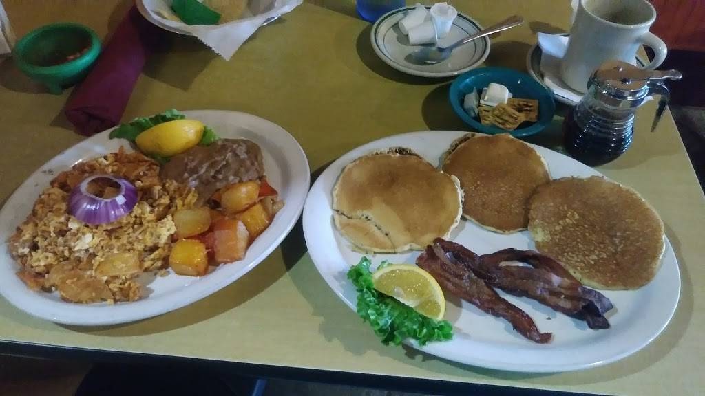 Don Pepes Mexican Bar & Grill | restaurant | 4940 Fairmont Pkwy, Pasadena, TX 77505, USA | 2814873430 OR +1 281-487-3430